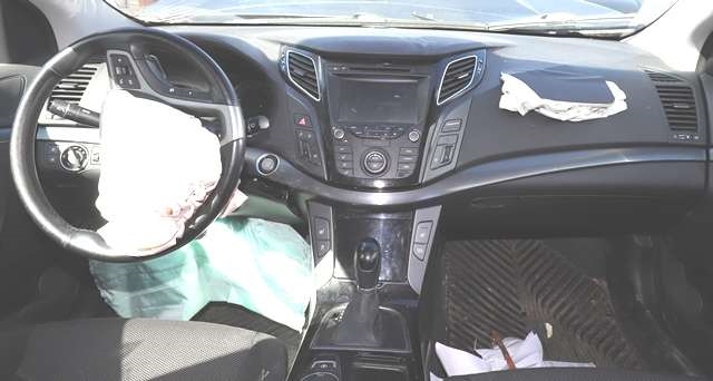 Hyundai i40 2012-2017 , Motorkode: D4FD, Girkassekode: 