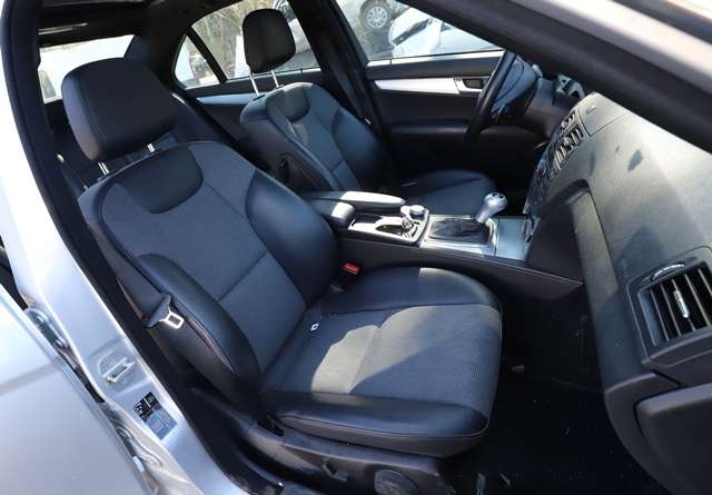 Mercedes C-Klasse 2007-2011 (Fase 1) (W204) (W204), Motorkode: OM646.811, Girkassekode: 