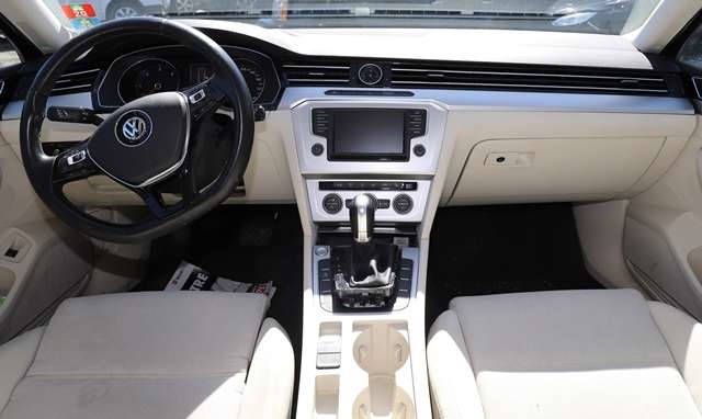 VW Passat 2015-2019 (Fase 1) (B8) (B8), Motorkode: DCXA, Girkassekode: REV