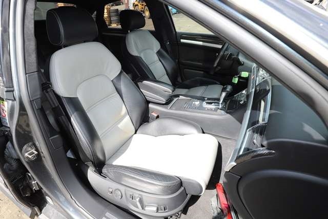 Audi A8 2003-2010 (Type II) , Motorkode: BSM, Girkassekode: JLM