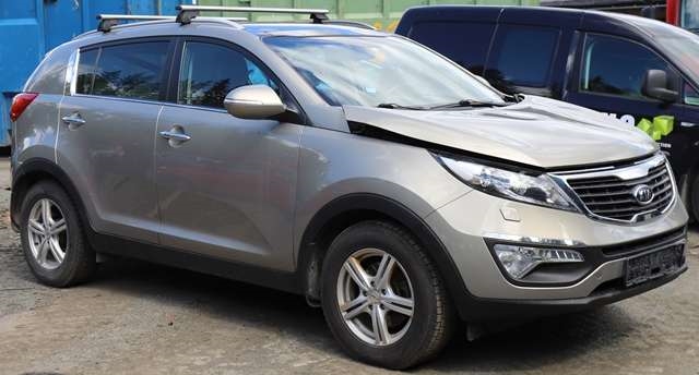 Kia Sportage 2010-2016 (Type III) , Motorkode: D4FD, Girkassekode: 