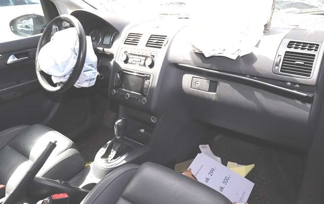 VW Touran 2010-2015 (Type I, Fase 3) , Motorkode: CFJA, Girkassekode: NJJ