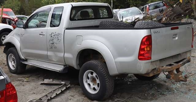 Toyota Hilux 2006-2011 , Motorkode: 2KD-FTV, Girkassekode: 