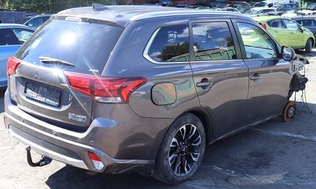 Mitsubishi Outlander 2015-->> (Type III, Fase 2) , Motorkode: 4B11, Girkassekode: 