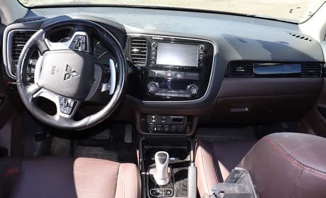 Mitsubishi Outlander 2015-->> (Type III, Fase 2) , Motorkode: 4B11, Girkassekode: 