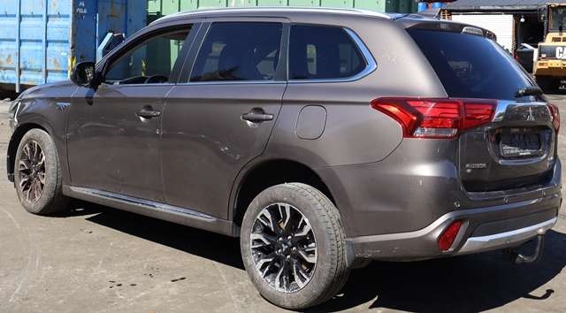 Mitsubishi Outlander 2015-->> (Type III, Fase 2) , Motorkode: 4B11, Girkassekode: 