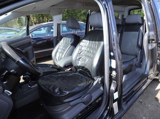 VW Caddy 2010-2015 (Type III, Fase 2) , Motorkode: CFHC, Girkassekode: NMD