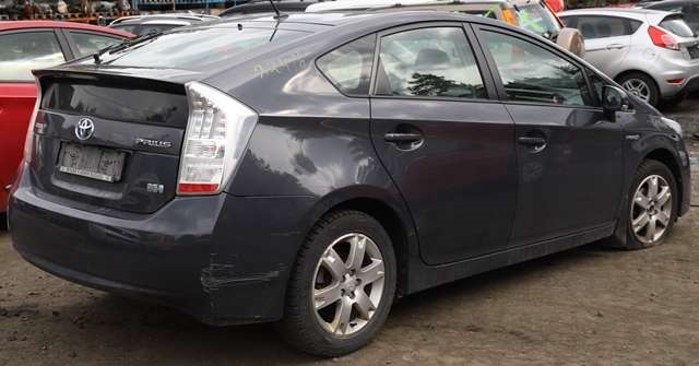 Toyota Prius 2009-2016 (Type III) (COMBI) (COMBI), Motorkode: 2ZR-FXE, Girkassekode: 