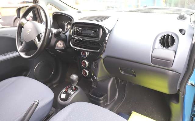 Peugeot iOn 2011-2020 , Motorkode: Y4F1, Girkassekode: 