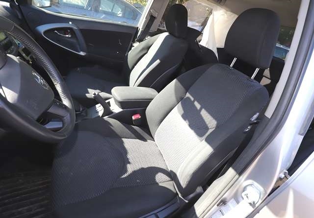 Toyota RAV4 2009-2013 (Type III, Fase 2) , Motorkode: 2AD-FTV, Girkassekode: 