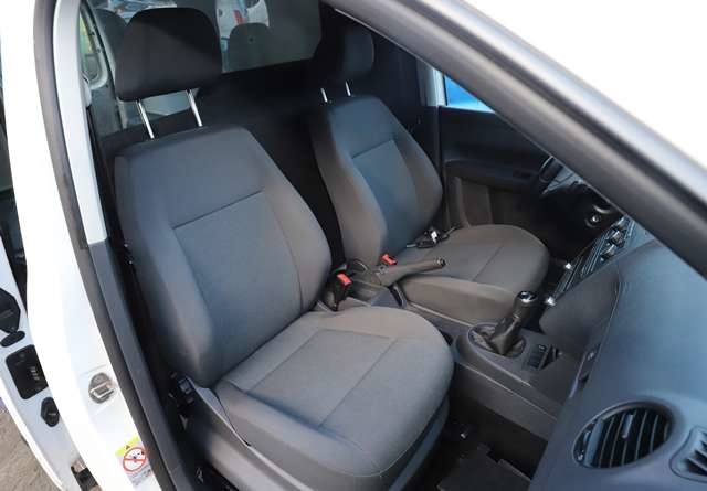 VW Caddy 2010-2015 (Type III, Fase 2) , Motorkode: CFHF, Girkassekode: NFQ
