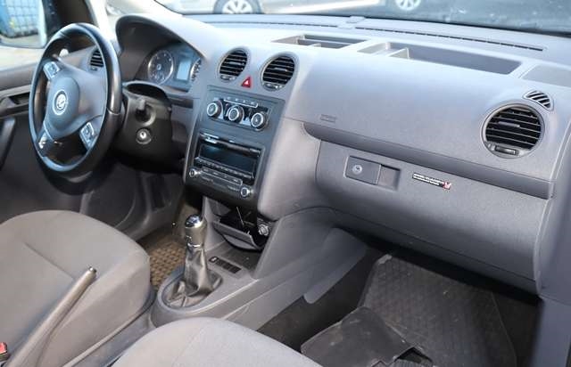 VW Caddy 2010-2015 (Type III, Fase 2) , Motorkode: CFHF, Girkassekode: NFQ