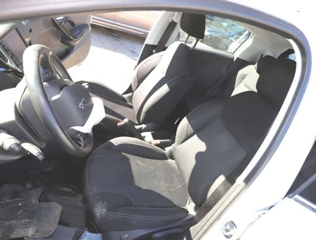 Peugeot 208 2012-2019 (Type I) , Motorkode: HMZ, Girkassekode: 