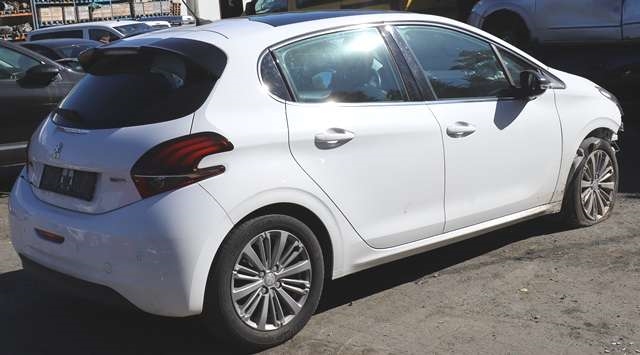 Peugeot 208 2012-2019 (Type I) , Motorkode: HMZ, Girkassekode: 