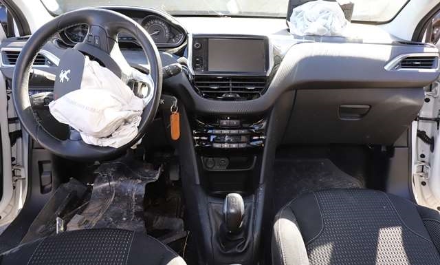 Peugeot 208 2012-2019 (Type I) , Motorkode: HMZ, Girkassekode: 