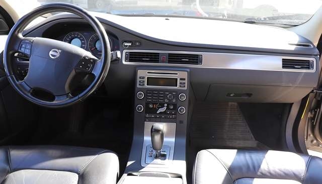 Volvo V70 2007-2013 (Type III, Fase 1) , Motorkode: D 5244 T5, Girkassekode: 