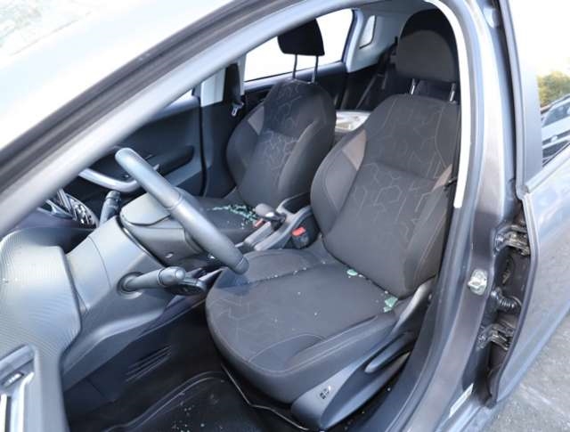 Peugeot 2008 2013-2019 (Type I) , Motorkode: HMZ, Girkassekode: 