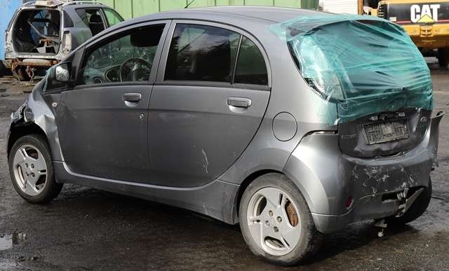 Mitsubishi i-MiEV 2010-->> , Motorkode: Y4F1, Girkassekode: 