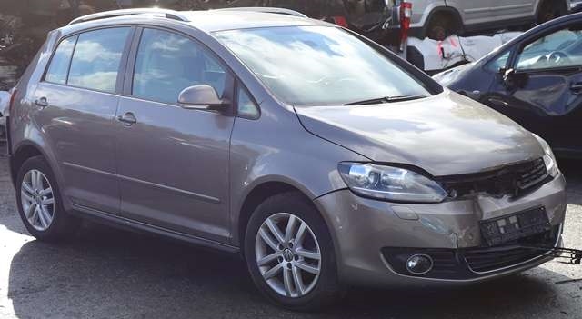 VW Golf, Plus/Cross 2009-2013 (Fase 2) , Motorkode: CAYC, Girkassekode: NQE