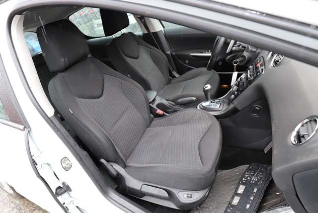 Peugeot 308 2011-2013 (Type I, Fase 2) , Motorkode: 9HR, Girkassekode: 