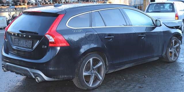 Volvo V60/V60 CC 2013-2018 (Type I, Fase 2) , Motorkode: D 5204 T7, Girkassekode: 