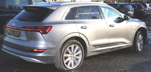 Audi e-tron 2018-->> , Motorkode: ELEKTRISK, Girkassekode: 