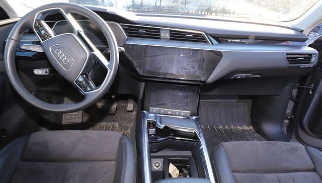 Audi e-tron 2018-->> , Motorkode: ELEKTRISK, Girkassekode: 