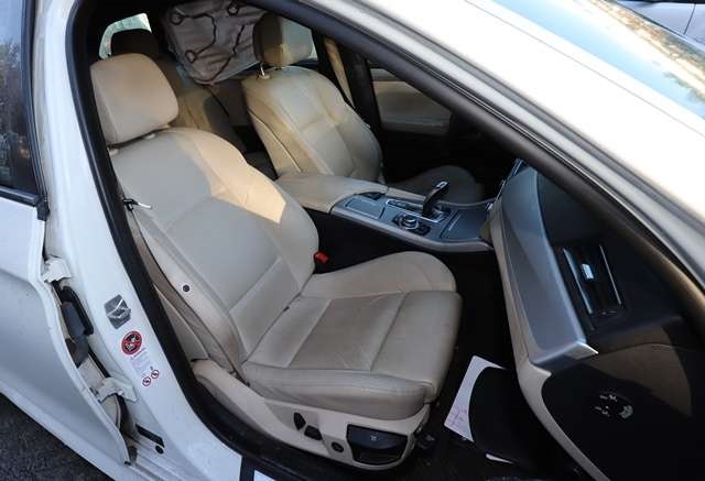 BMW 5-Serie 2010-2017 (F10/F11) (F10/F11), Motorkode: N57-D30 A, Girkassekode: 