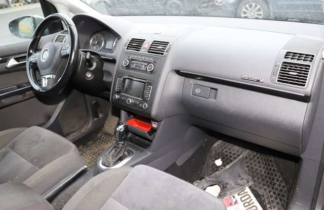 VW Touran 2010-2015 (Type I, Fase 3) , Motorkode: CFHC, Girkassekode: MSV