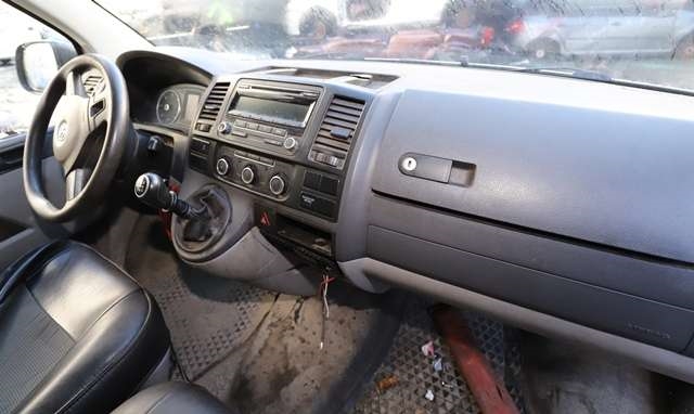 VW Transporter / Caravelle 2009-2015 (Fase 2) (T5) (T5), Motorkode: CAAC, Girkassekode: KQK