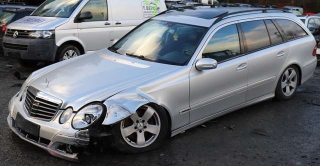 Mercedes E-Klasse 2002-2006 (Fase 1) (W211) (W211), Motorkode: OM647.961, Girkassekode: