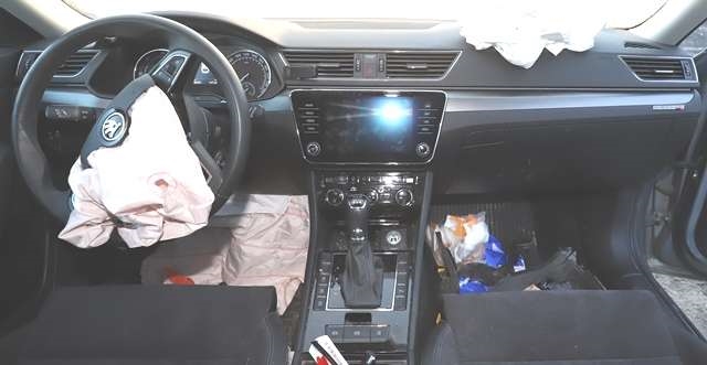 Škoda Superb 2015-->> (Type III) , Motorkode: DFHA, Girkassekode: UAH