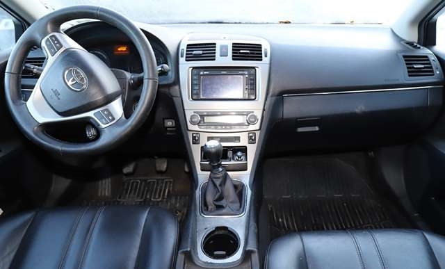 Toyota Avensis 2009-2015 (Type III, Fase 1) , Motorkode: 1AD-FTV, Girkassekode: 