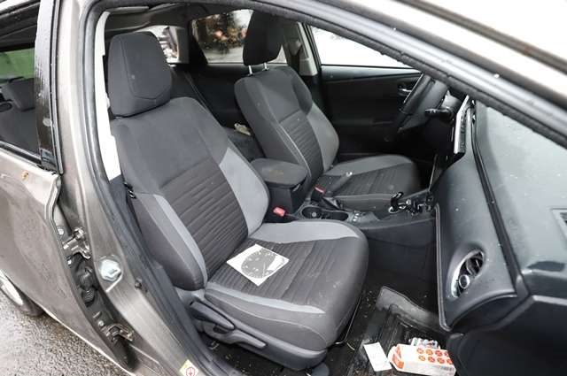 Toyota Auris 2015-2019 (Type II, Fase 2) , Motorkode: 2ZR-FXE, Girkassekode: P410