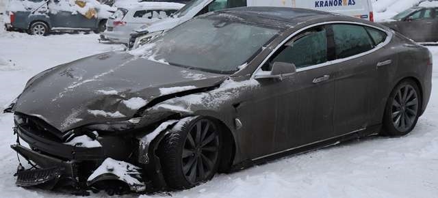 Tesla Model S 2013-2016 (Fase 1) , Motorkode: L2S, Girkassekode: 