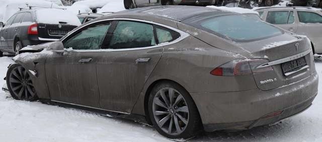 Tesla Model S 2013-2016 (Fase 1) , Motorkode: L2S, Girkassekode: 