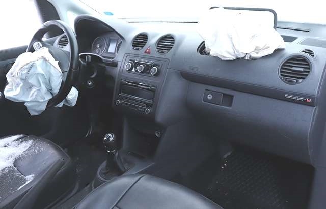VW Caddy 2010-2015 (Type III, Fase 2) , Motorkode: CFHF, Girkassekode: NFQ