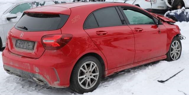 Mercedes A-Klasse 2012-2018 (W176) (W176), Motorkode: M270.910, Girkassekode: 724.002