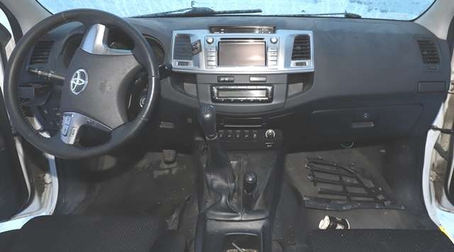 Toyota Hilux 2012-2016 , Motorkode: 2KD-FTV, Girkassekode: 