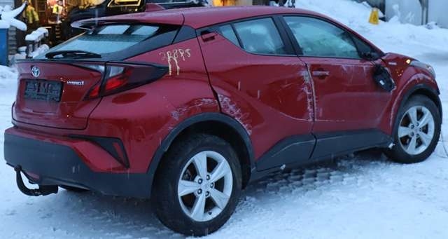 Toyota C-HR 2016-->> , Motorkode: 2ZR-FXE, Girkassekode: 