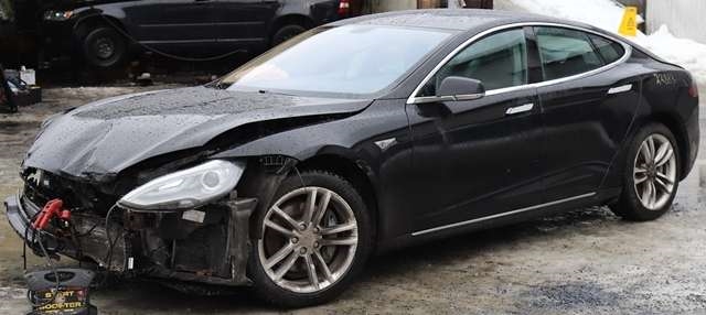 Tesla Model S 2013-2016 (Fase 1) , Motorkode: L1S, Girkassekode: 