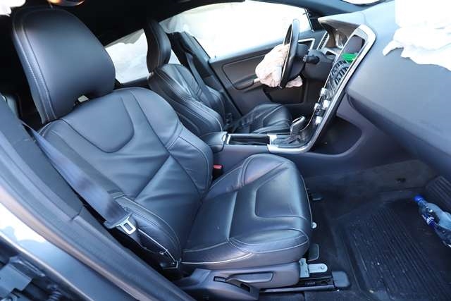 Volvo XC60 2014-2017 (Type I, Fase 2) , Motorkode: D 5244 T21, Girkassekode: 