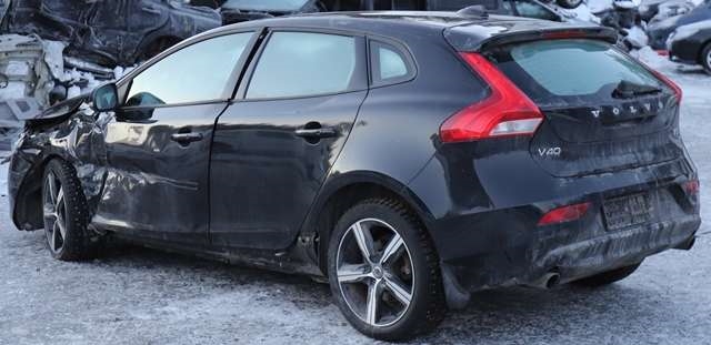 Volvo V40 2012-2019 , Motorkode: B 4154 T4, Girkassekode: 