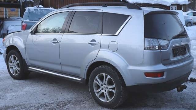 Mitsubishi Outlander 2010-2012 (Type II, Fase 2) , Motorkode: 4B11, Girkassekode: