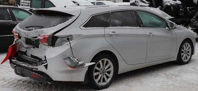 Hyundai i40 2012-2017 , Motorkode: D4FD, Girkassekode: 
