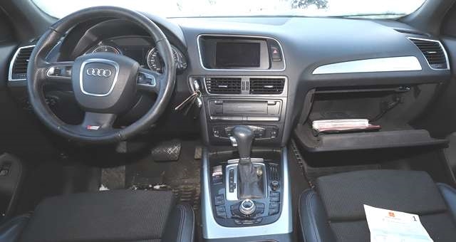 Audi Q5 2008-2012 (Type I, Fase 1) , Motorkode: CGLB, Girkassekode: MSJ