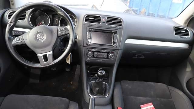 VW Golf VI 2008-2012 , Motorkode: CFFB, Girkassekode: LHD