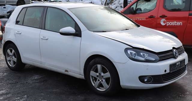 VW Golf VI 2008-2012 , Motorkode: CFFB, Girkassekode: LHD