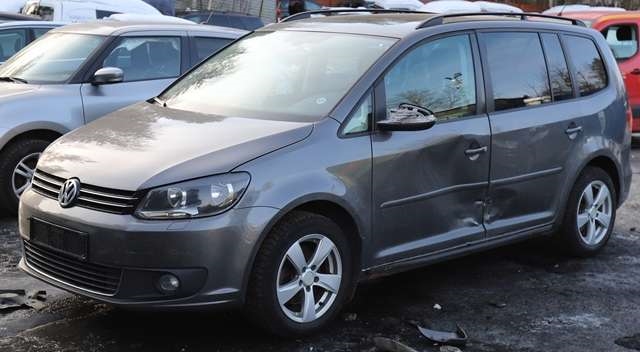 VW Touran 2010-2015 (Type I, Fase 3) , Motorkode: CAYC, Girkassekode: NTT