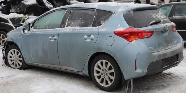 Toyota Auris 2013-2015 (Type II, Fase 1) , Motorkode: 2ZR-FXE, Girkassekode: 